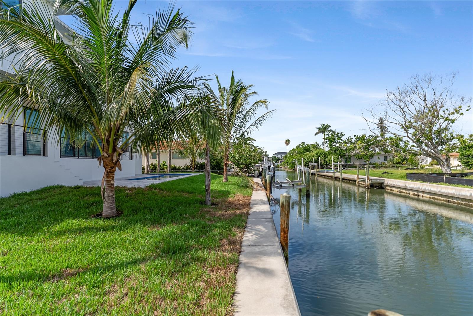 BAYVIEW ESTATES - Residential