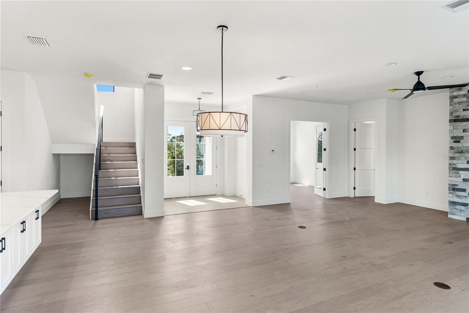 BAYVIEW ESTATES - Residential