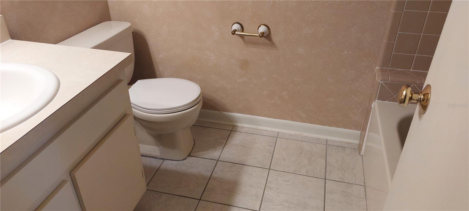 1064 LOTUS PARKWAY 934