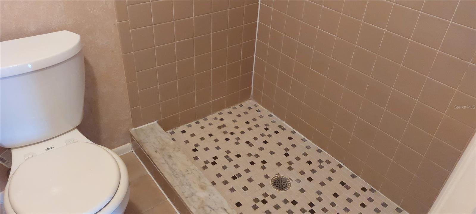 LAKE LOTUS CLUB 1 A CONDO - Residential