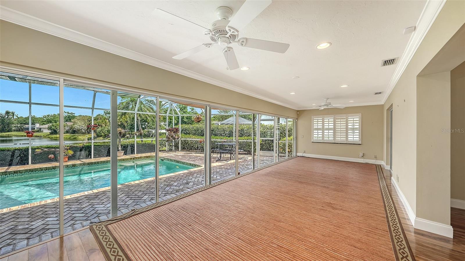 PALM-AIRE AT SARASOTA UNIT 7 P - Residential