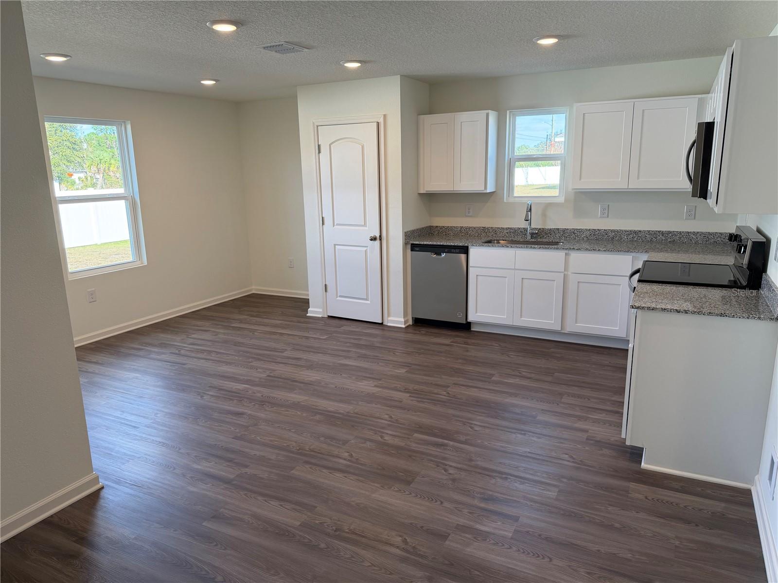 PALM COAST SEC 32 - Residential Lease