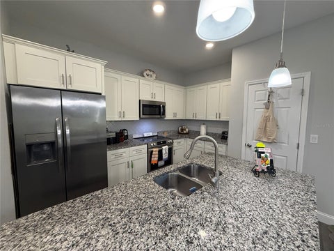 Tiny photo for 15543 SW 60th Court, Ocala, FL 34473 (MLS # G5119440)