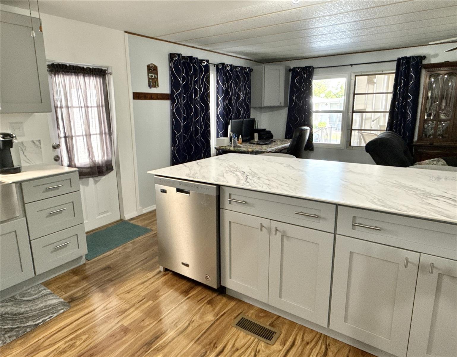 MOBEL AMERICANA MOBILE HOME PARK UNREC - Residential