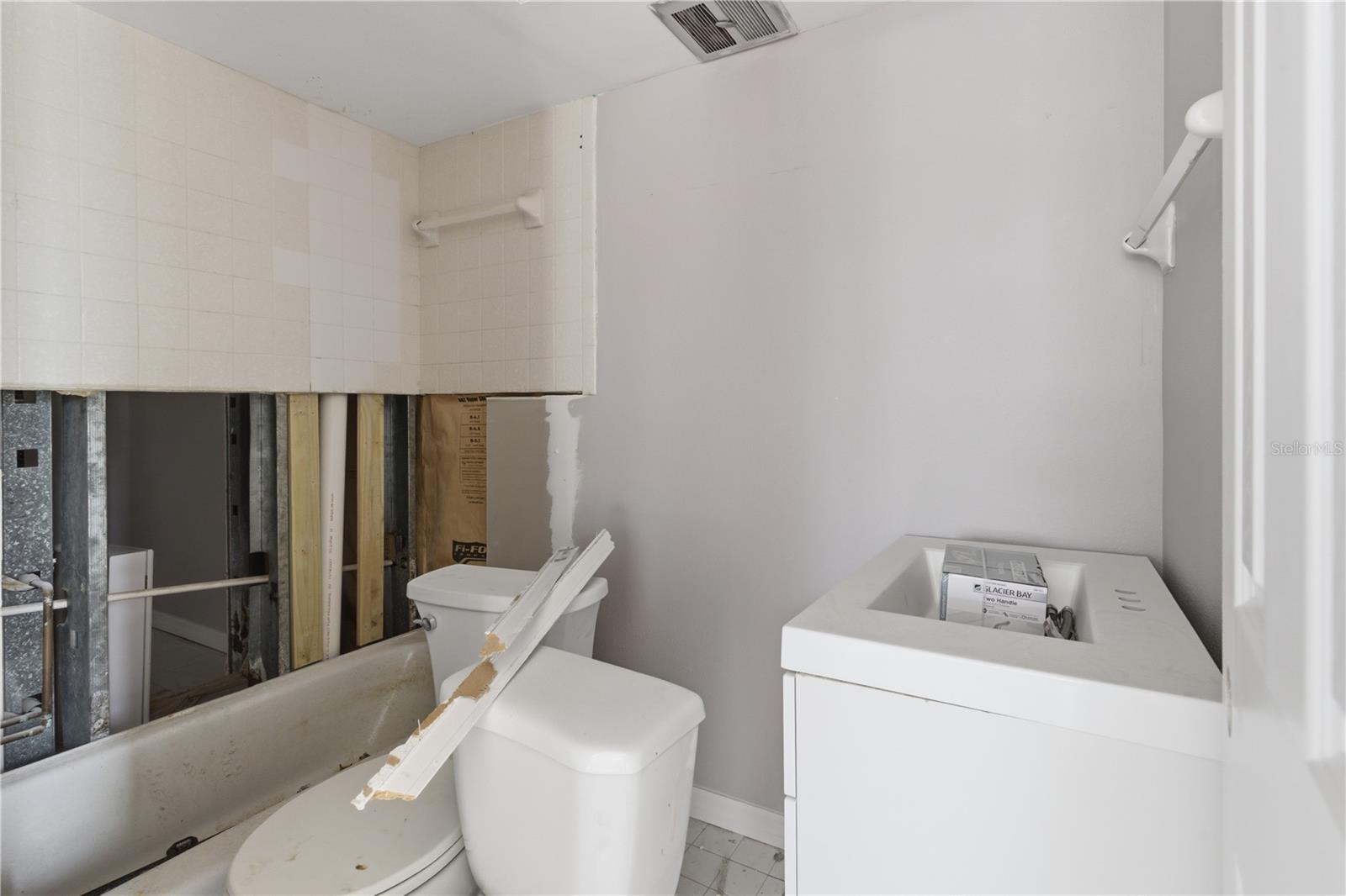 GULF HARBORS CONDO - Residential