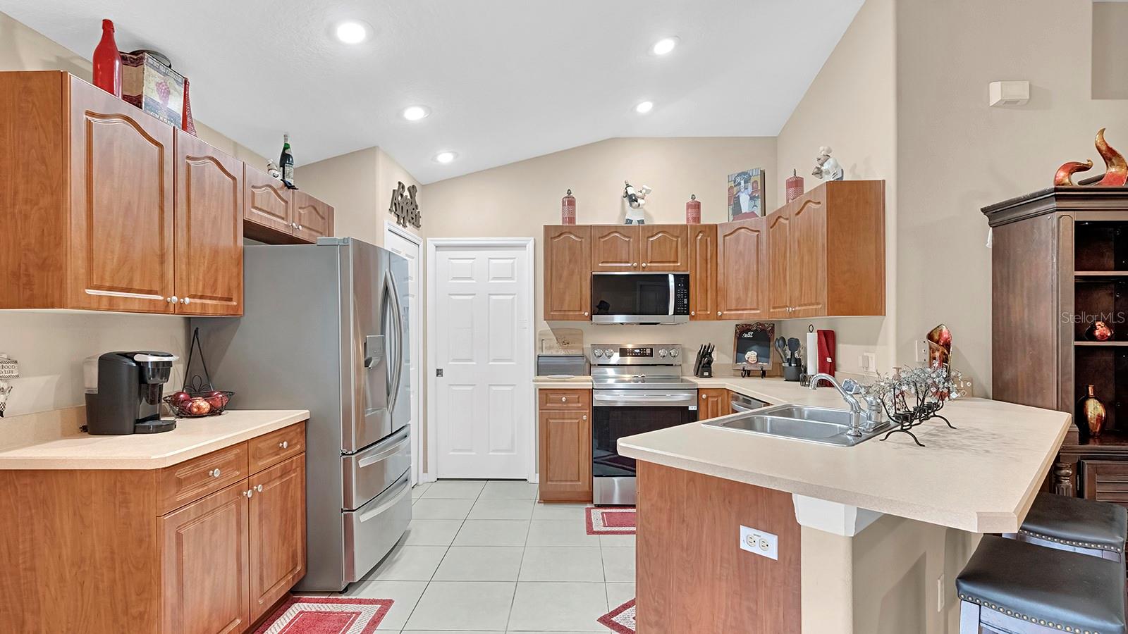 252 DIRKSEN DRIVE