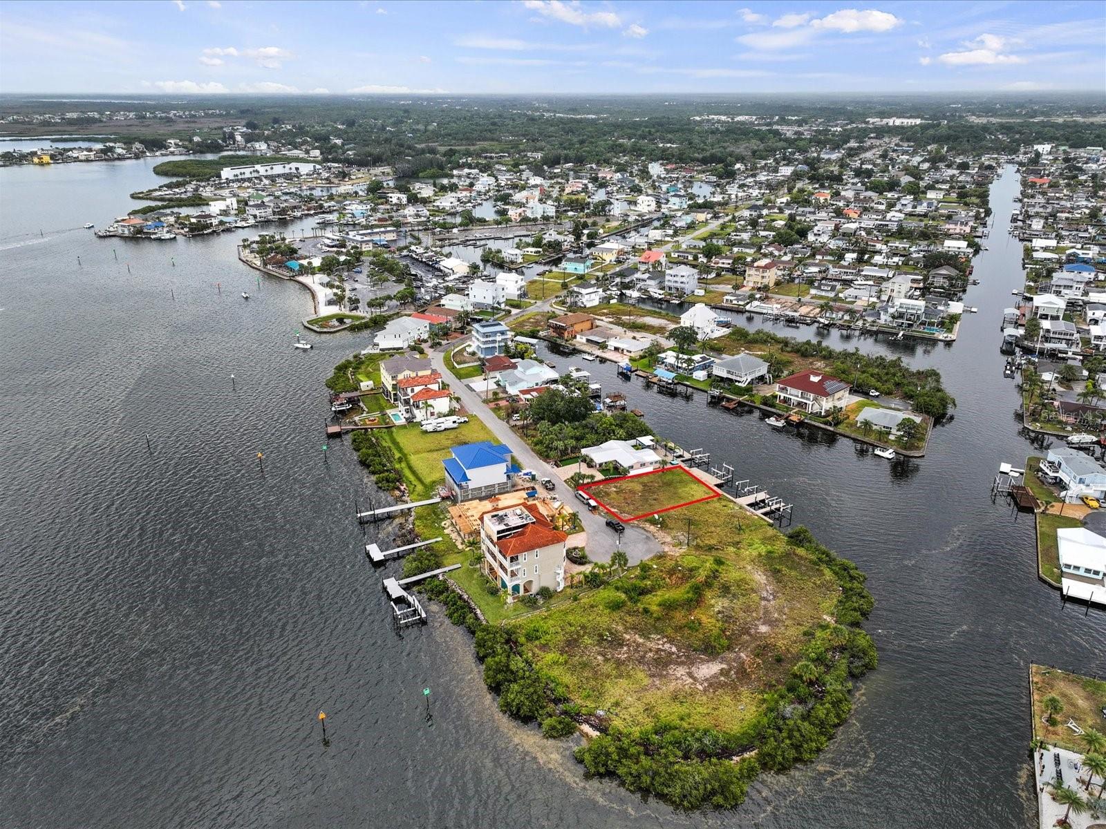 HUDSON BEACH ESTATES - Land