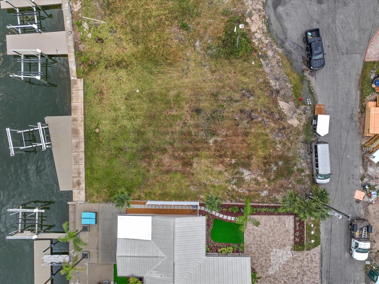 6200 LONNIE LEE LANE