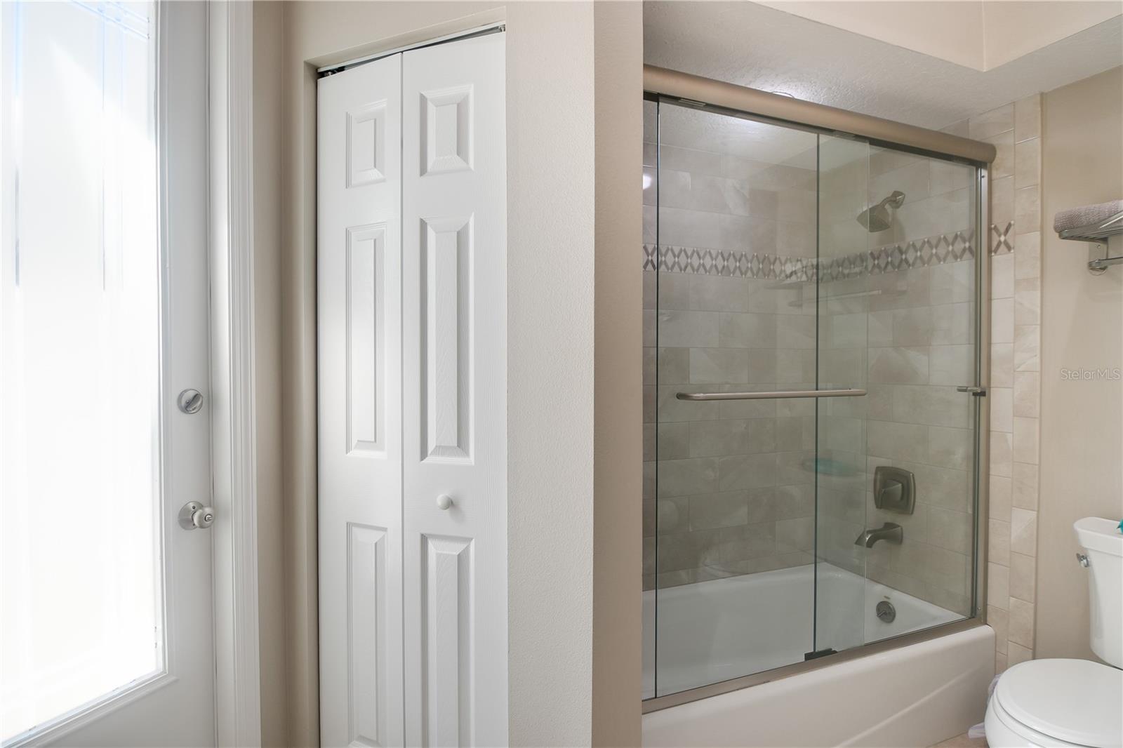 ROSEDALE 2 - Residential Lease