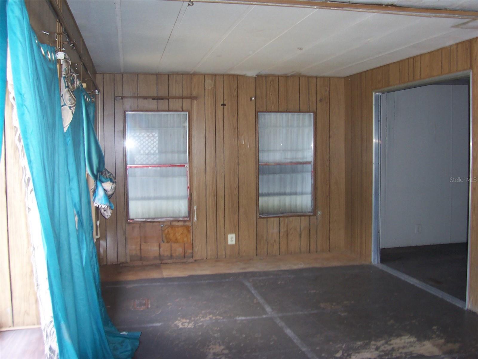 VALLEYDALE ACRES - Residential