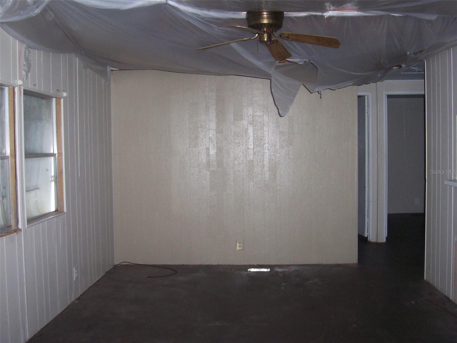 VALLEYDALE ACRES - Residential