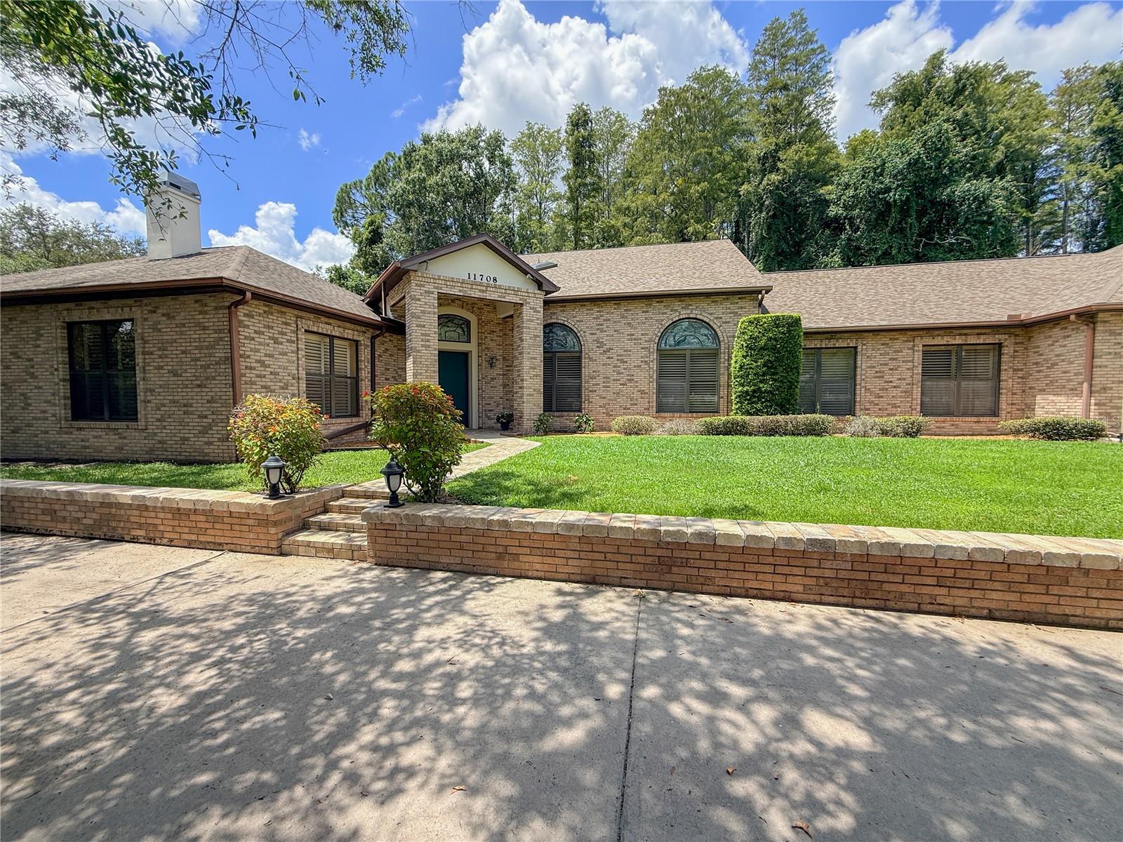 11708 ORANGE GROVE DRIVE