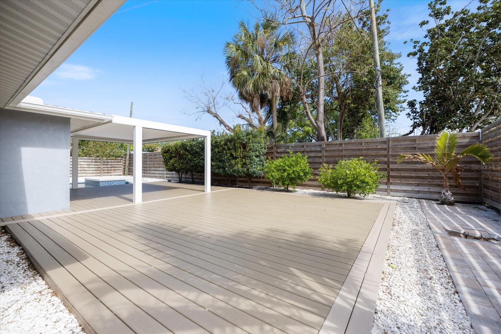 SOUTH GATE - Residential