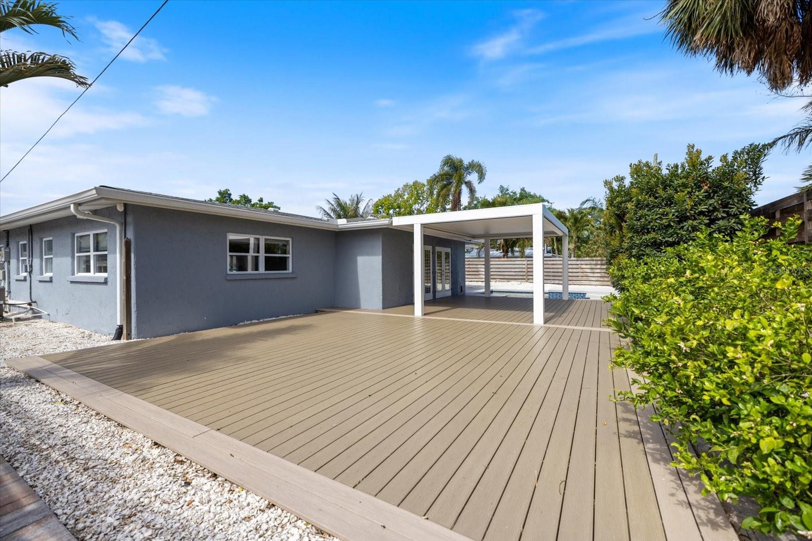 SOUTH GATE - Residential