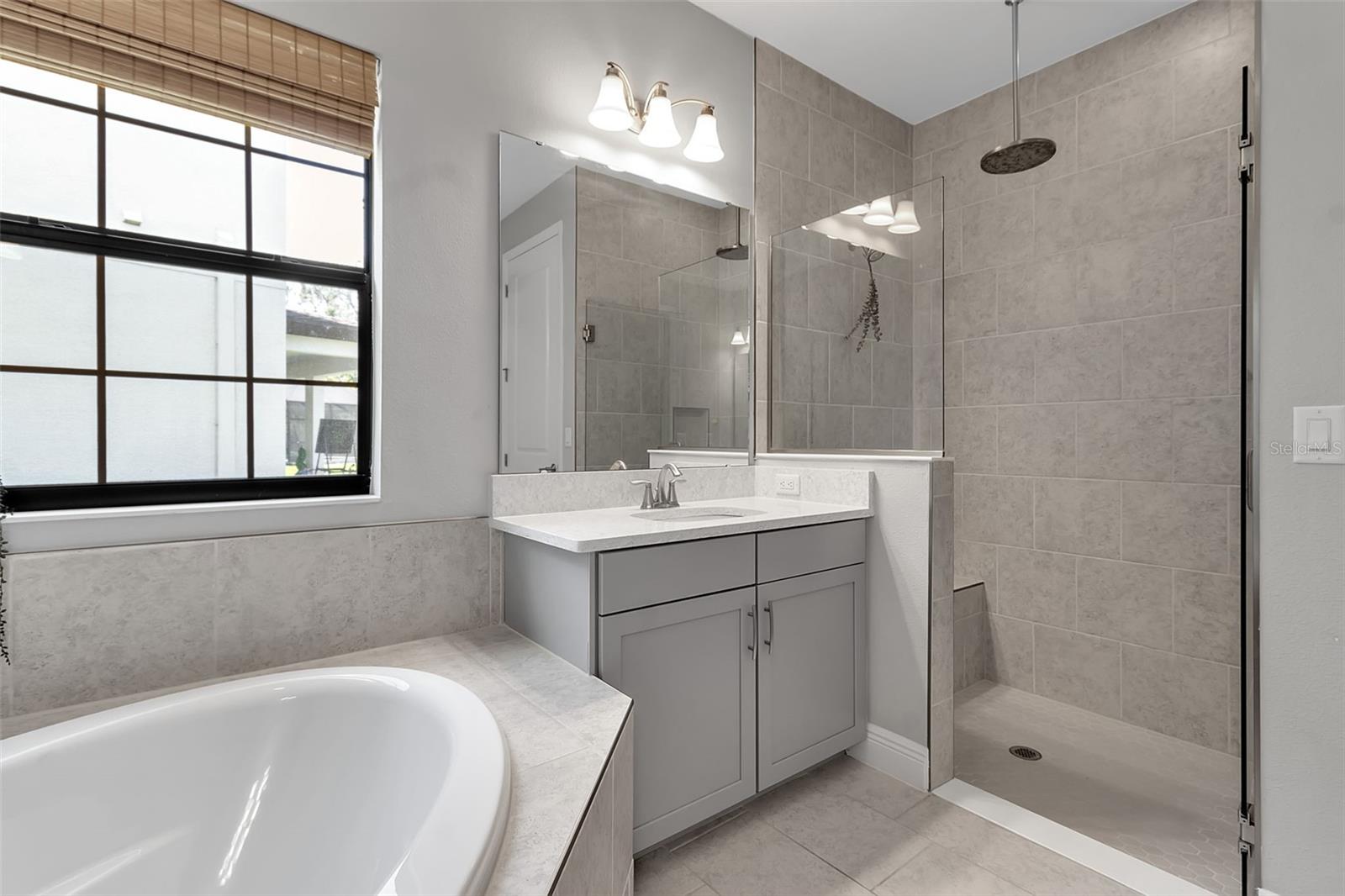 NORTH RIVER RANCH PH IC & ID WEST - Residential