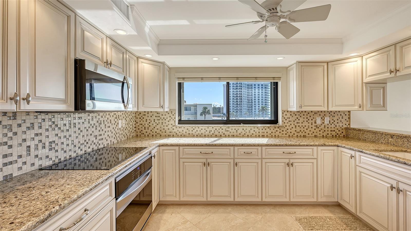 2675 GULF OF MEXICO DRIVE 301