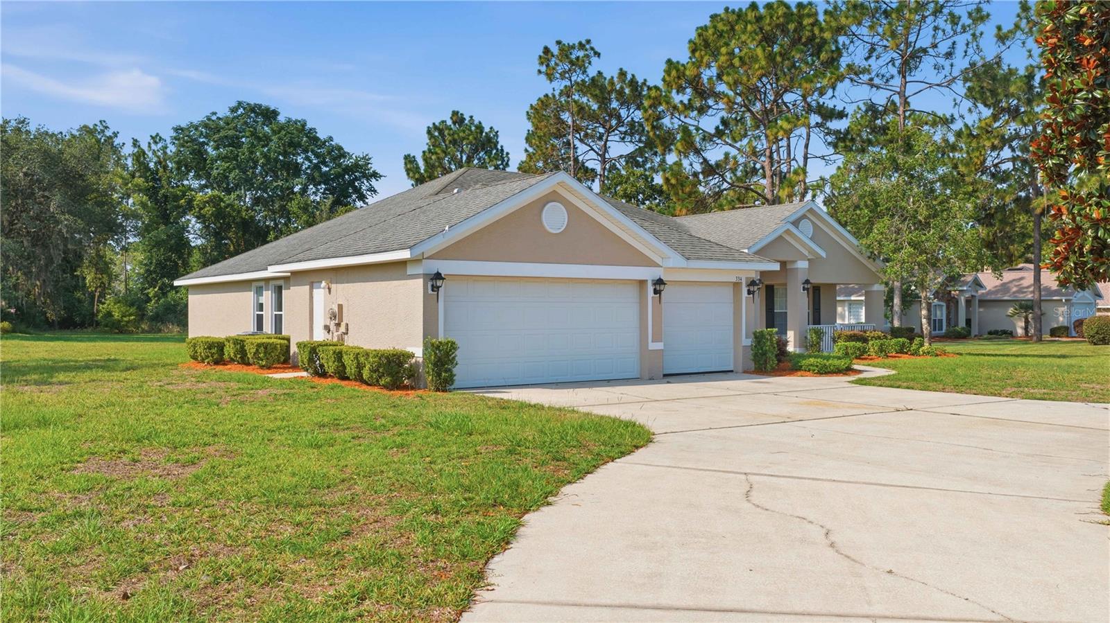 334 LAKE DRIVE