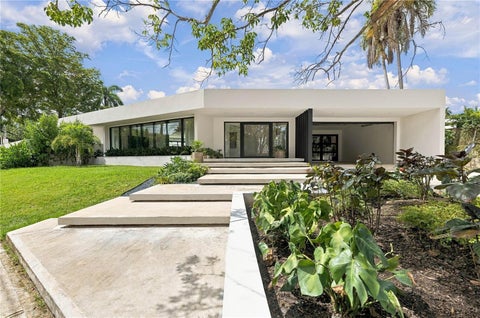 Photo of 16 Garden Hills North, Guaynabo, PR 00966 (MLS # PR9124976)