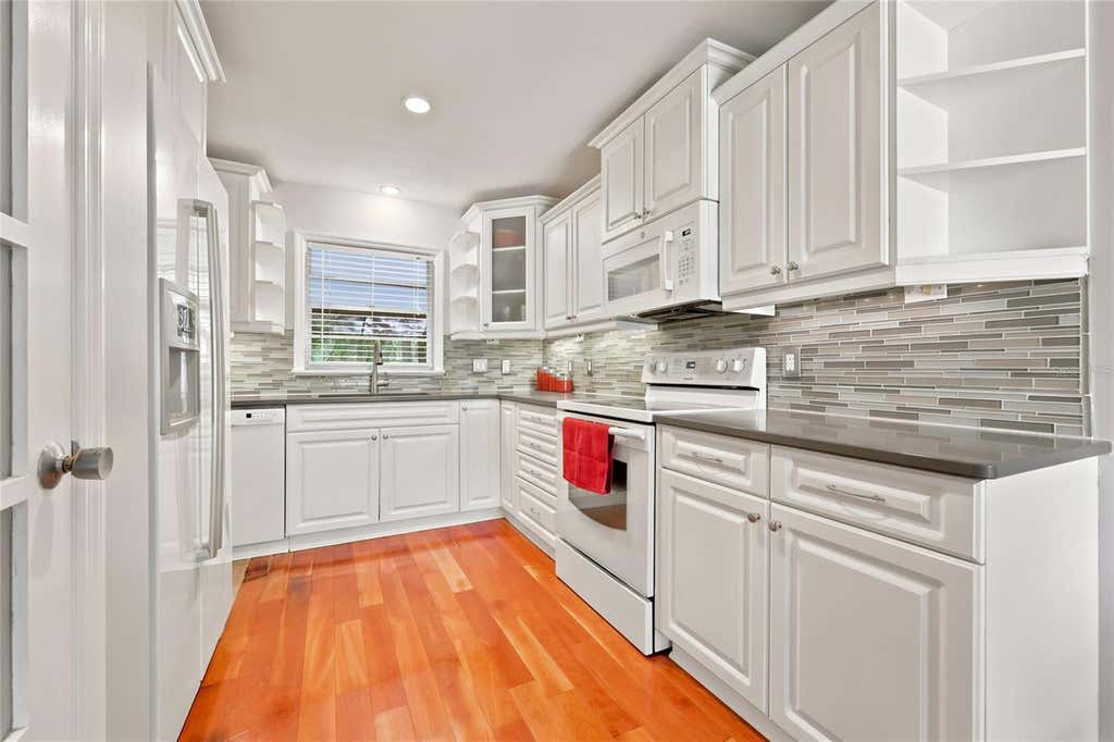 Photo of 5609 NW 34th Street, Gainesville, FL 32653 (MLS # GC542593)