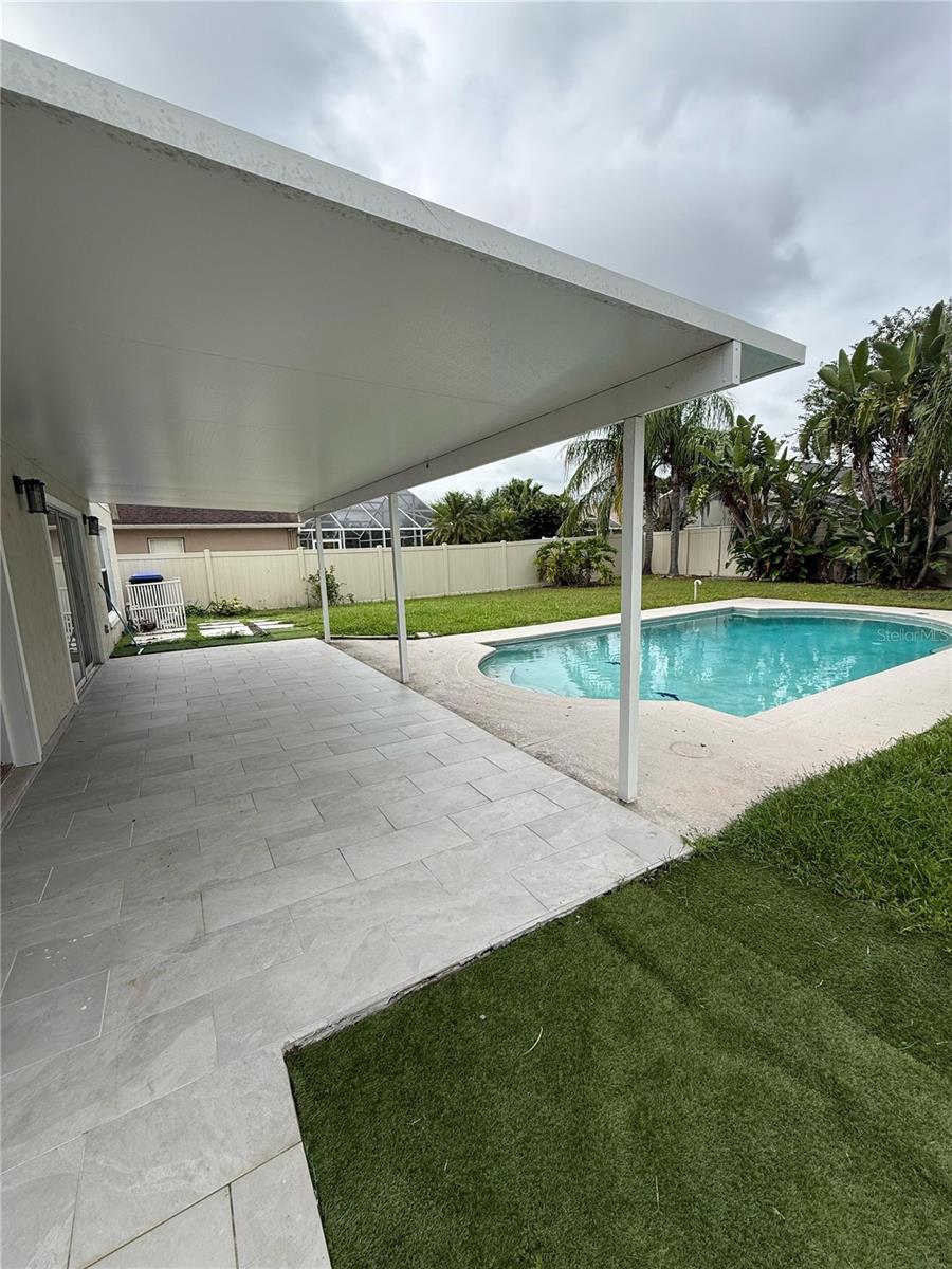 HUNTERS CREEK TR 350 PH 01 - Residential Lease