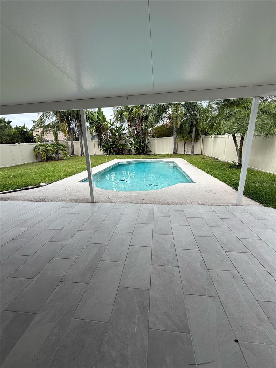 HUNTERS CREEK TR 350 PH 01 - Residential Lease