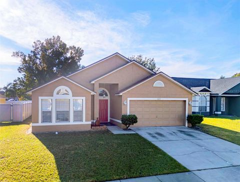 A home in LAKE MARY