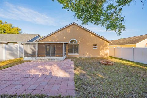 A home in LAKE MARY