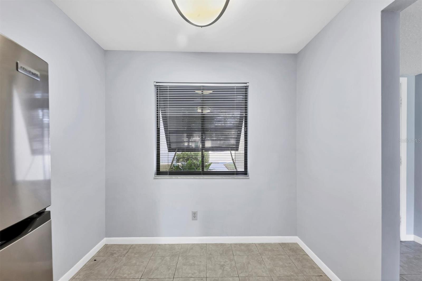 LONGWATER CHASE - Residential Lease