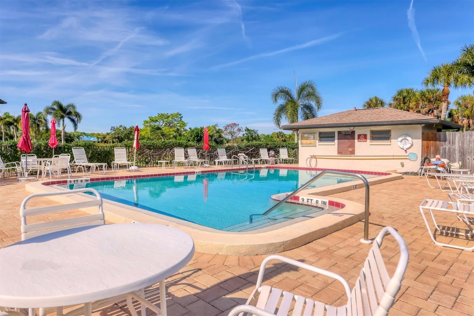 LONGWATER CHASE - Residential Lease