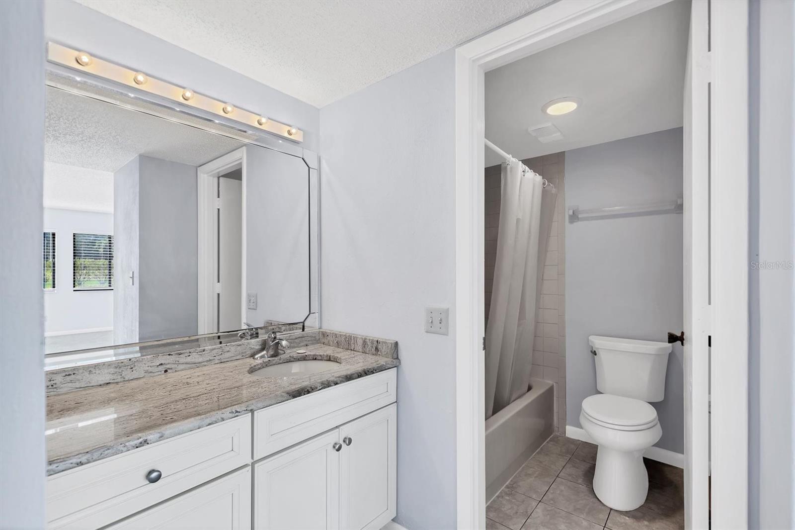 LONGWATER CHASE - Residential Lease