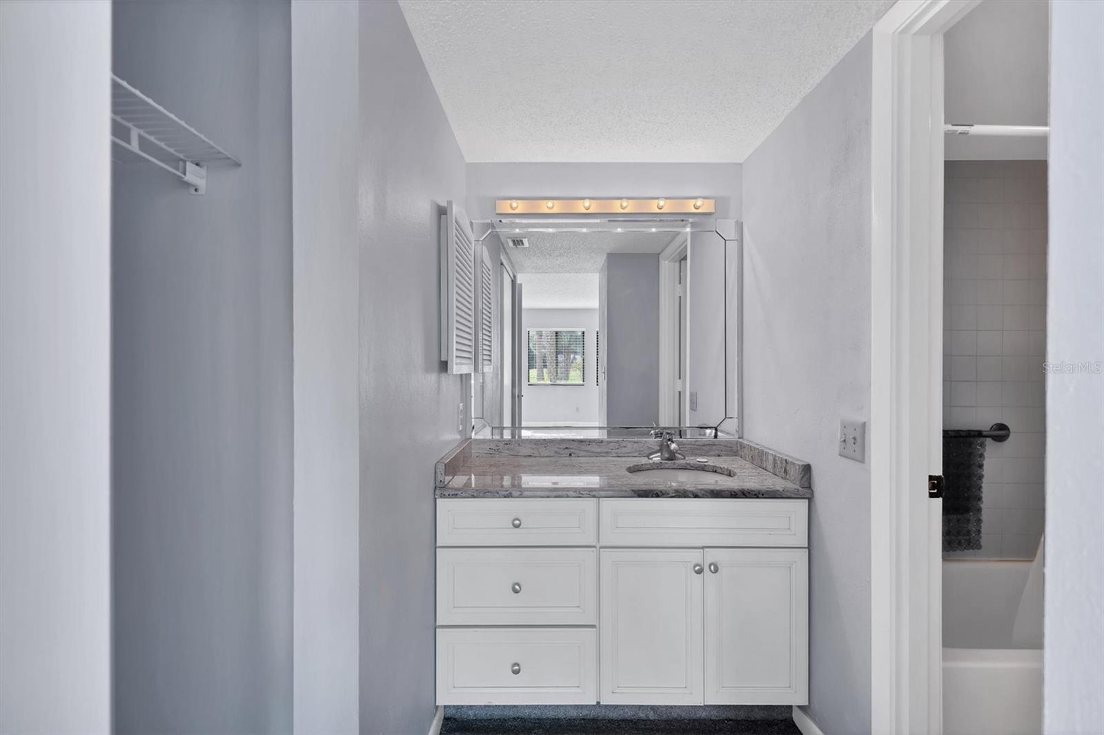 LONGWATER CHASE - Residential Lease