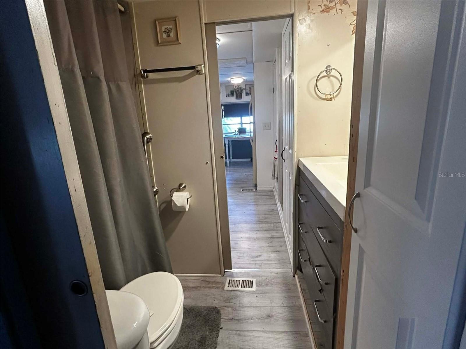 FAIRVIEW VILLAGE - Residential