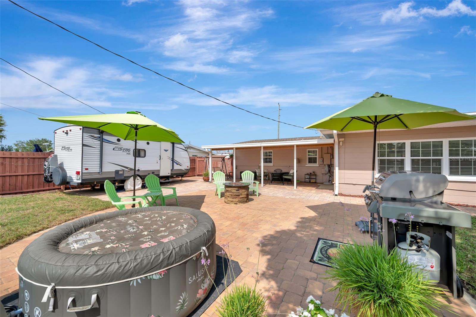 CORAL HEIGHTS - Residential