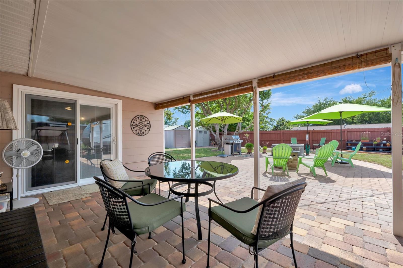 CORAL HEIGHTS - Residential