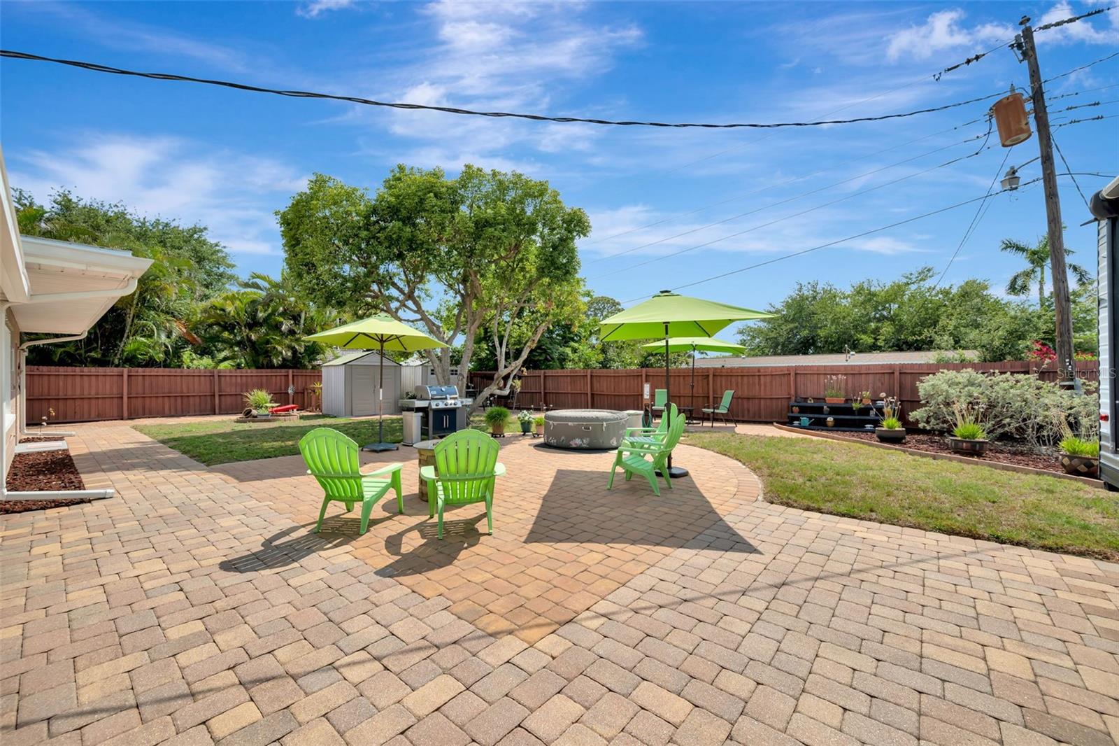 CORAL HEIGHTS - Residential