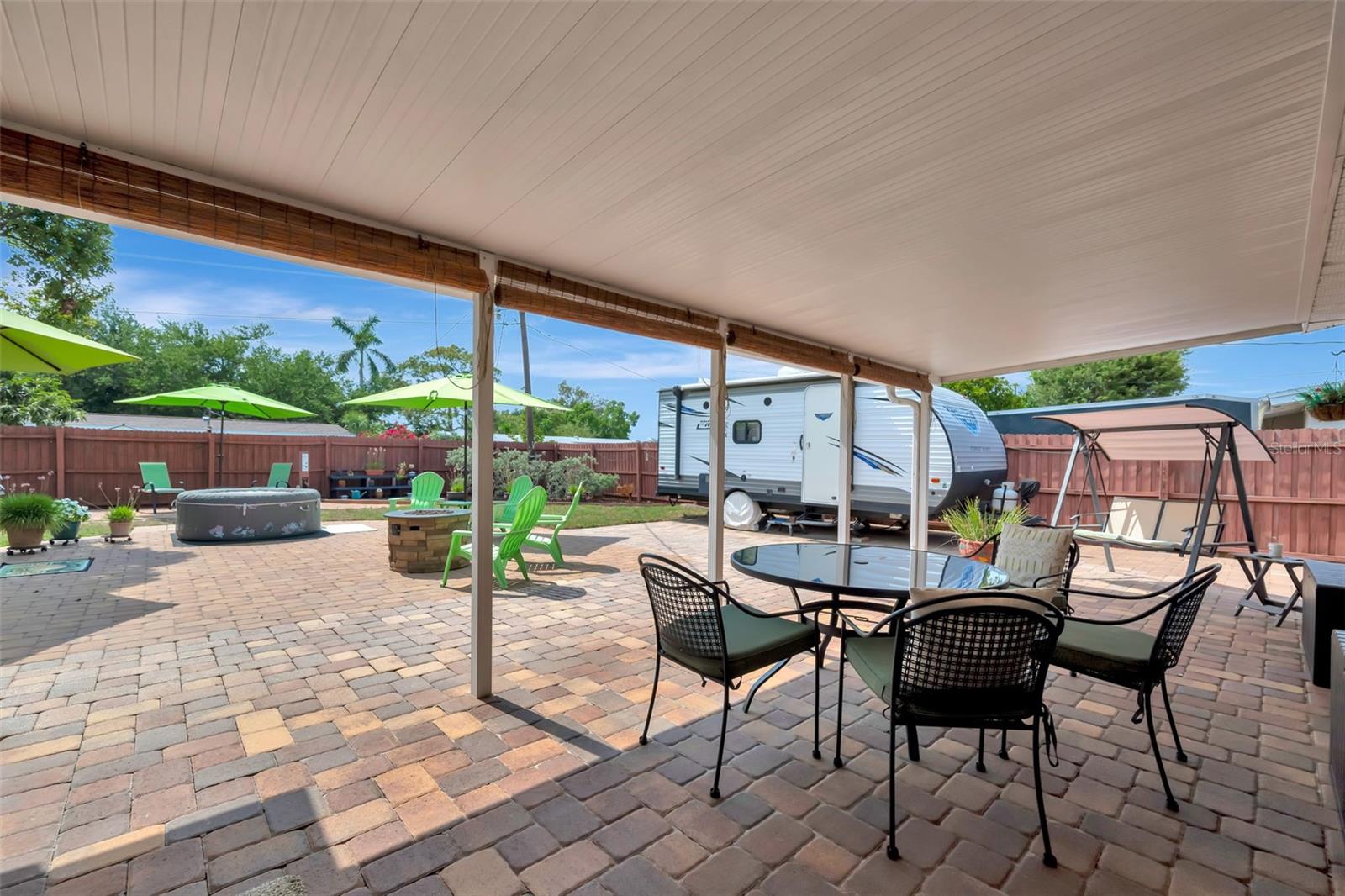CORAL HEIGHTS - Residential