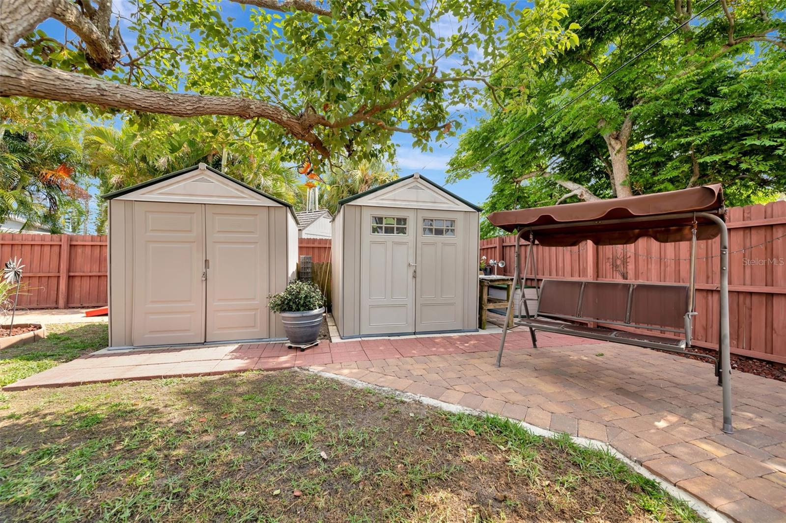 CORAL HEIGHTS - Residential