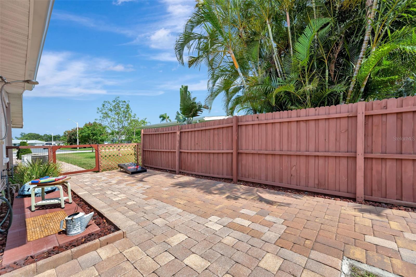 CORAL HEIGHTS - Residential