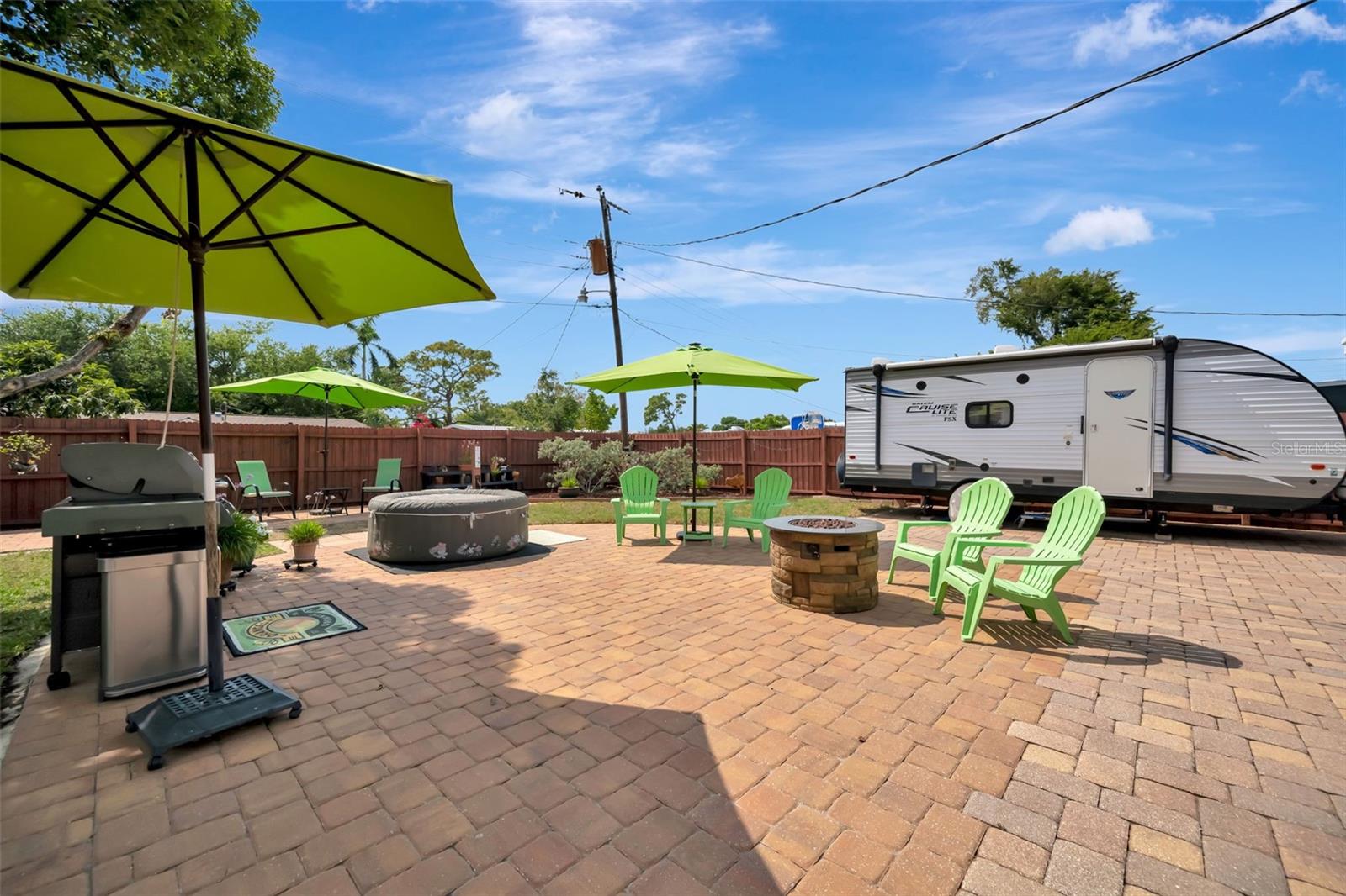 CORAL HEIGHTS - Residential