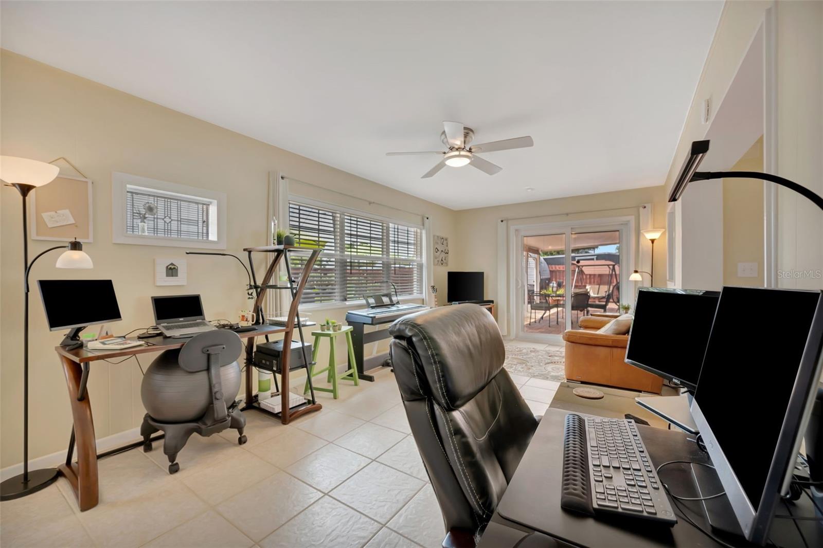 CORAL HEIGHTS - Residential