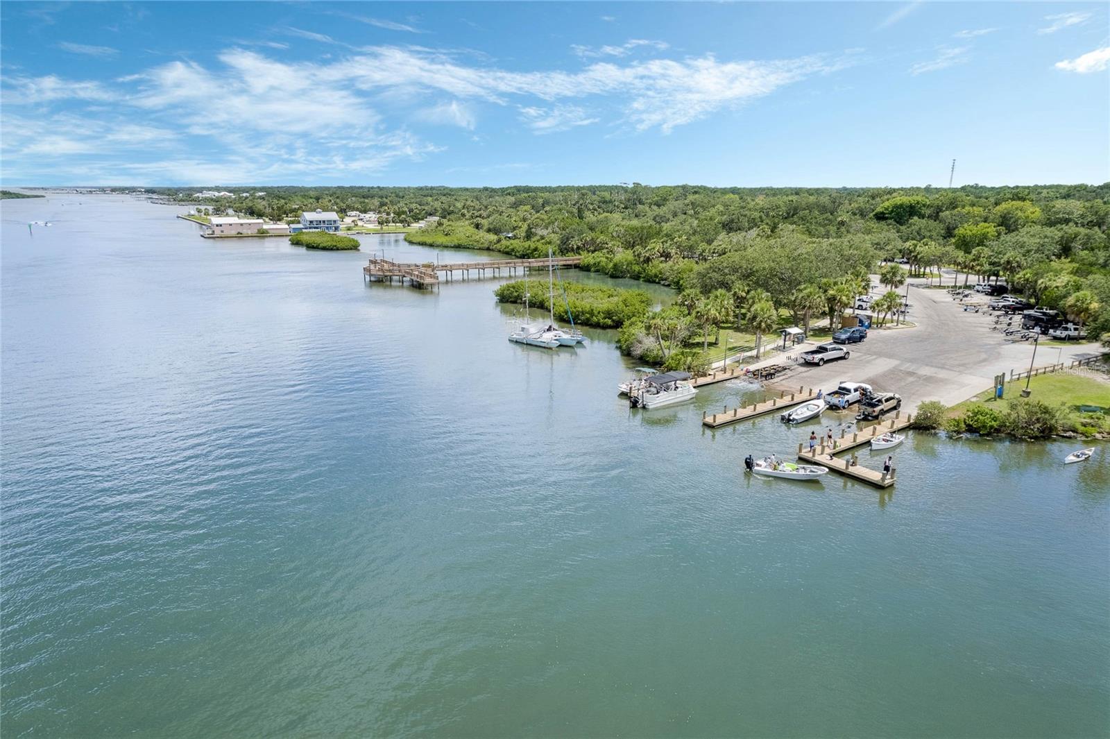 FISHERMANS COVE - Residential