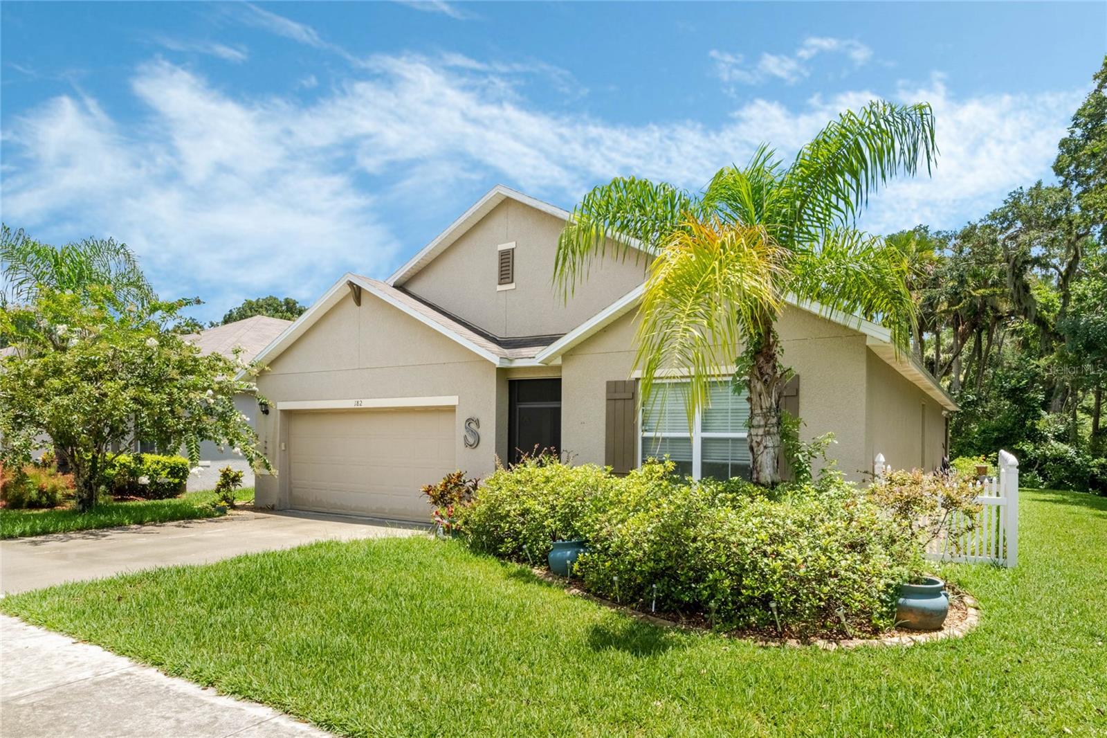 FISHERMANS COVE - Residential