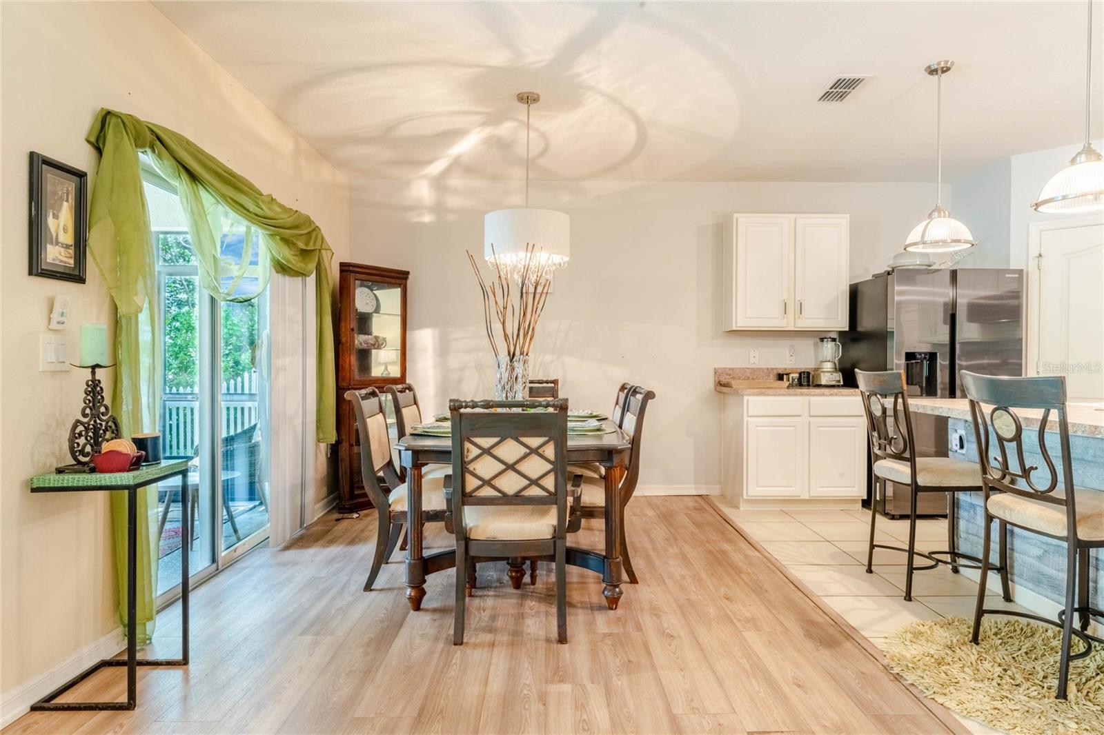 FISHERMANS COVE - Residential