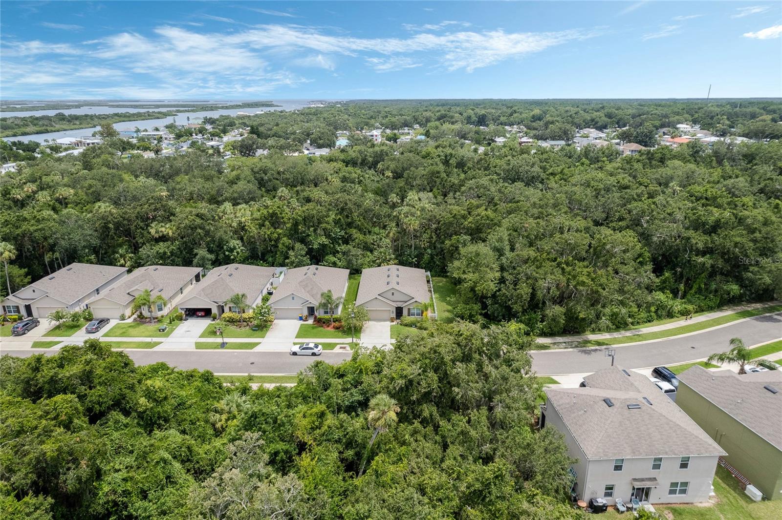 FISHERMANS COVE - Residential