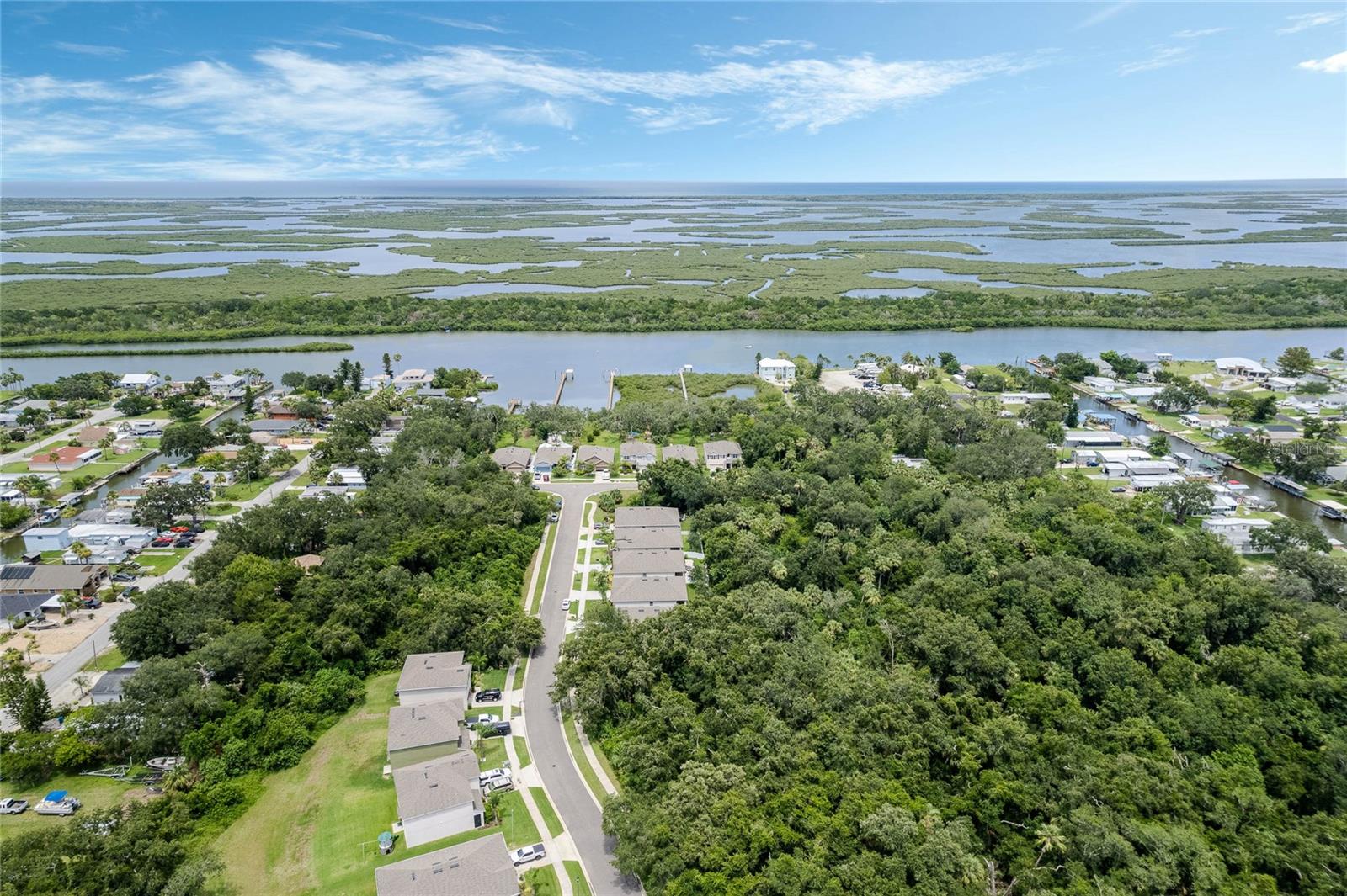 FISHERMANS COVE - Residential