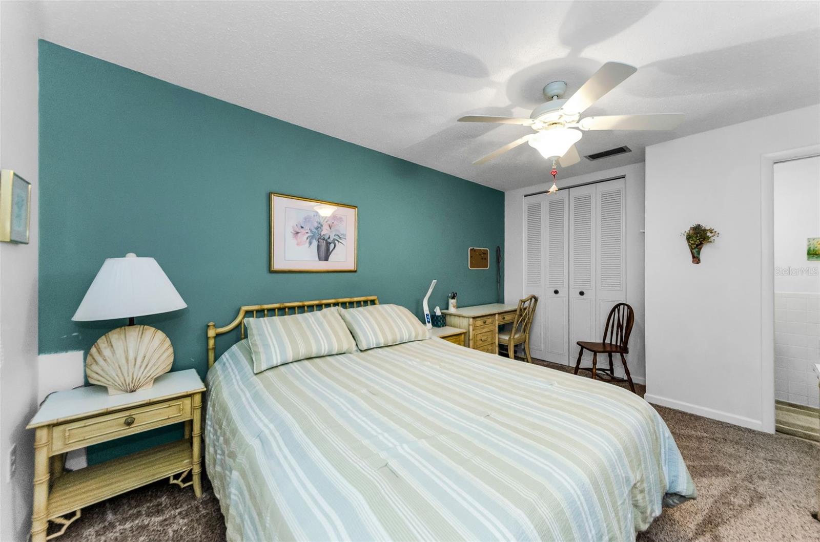 MEDITERRANEAN MANORS - Residential Lease