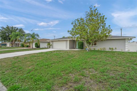 Photo of 3405 S Lockwood Ridge Road, Sarasota, FL 34239 (MLS # A4694917)