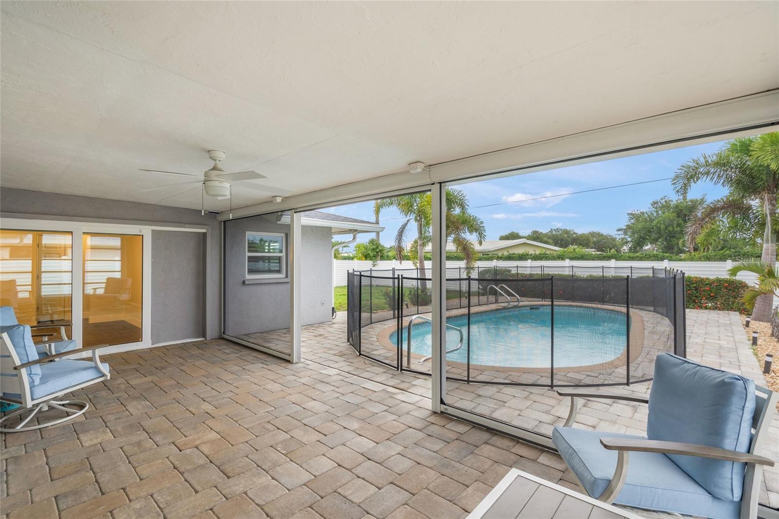 SOUTH GATE - Residential