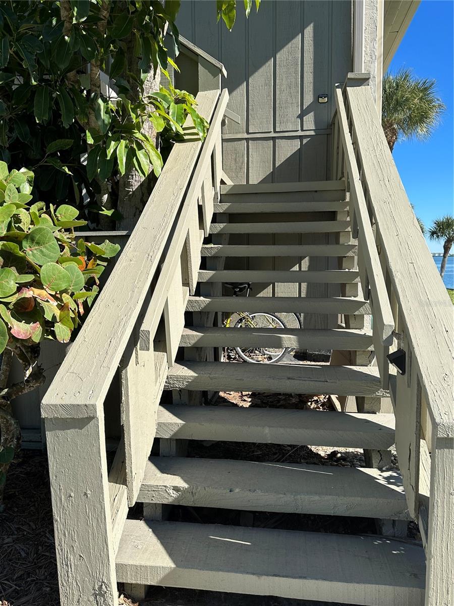 WESTBAY POINT & MOORINGS II - Residential