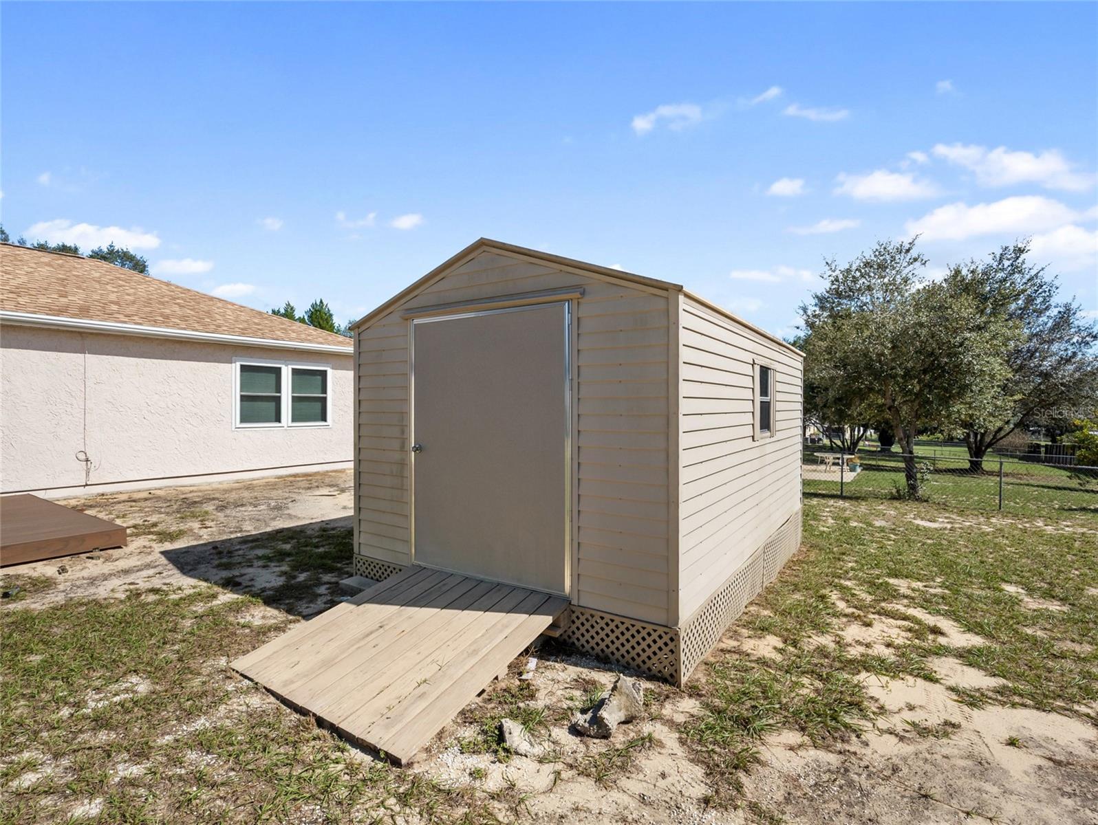 SILVER SPGS SHORES UN 28 - Residential